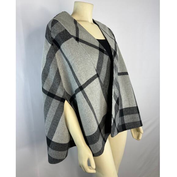 Talbots cape black & gray Angora & Wool mix size small / medium - Picture 2 of 12
